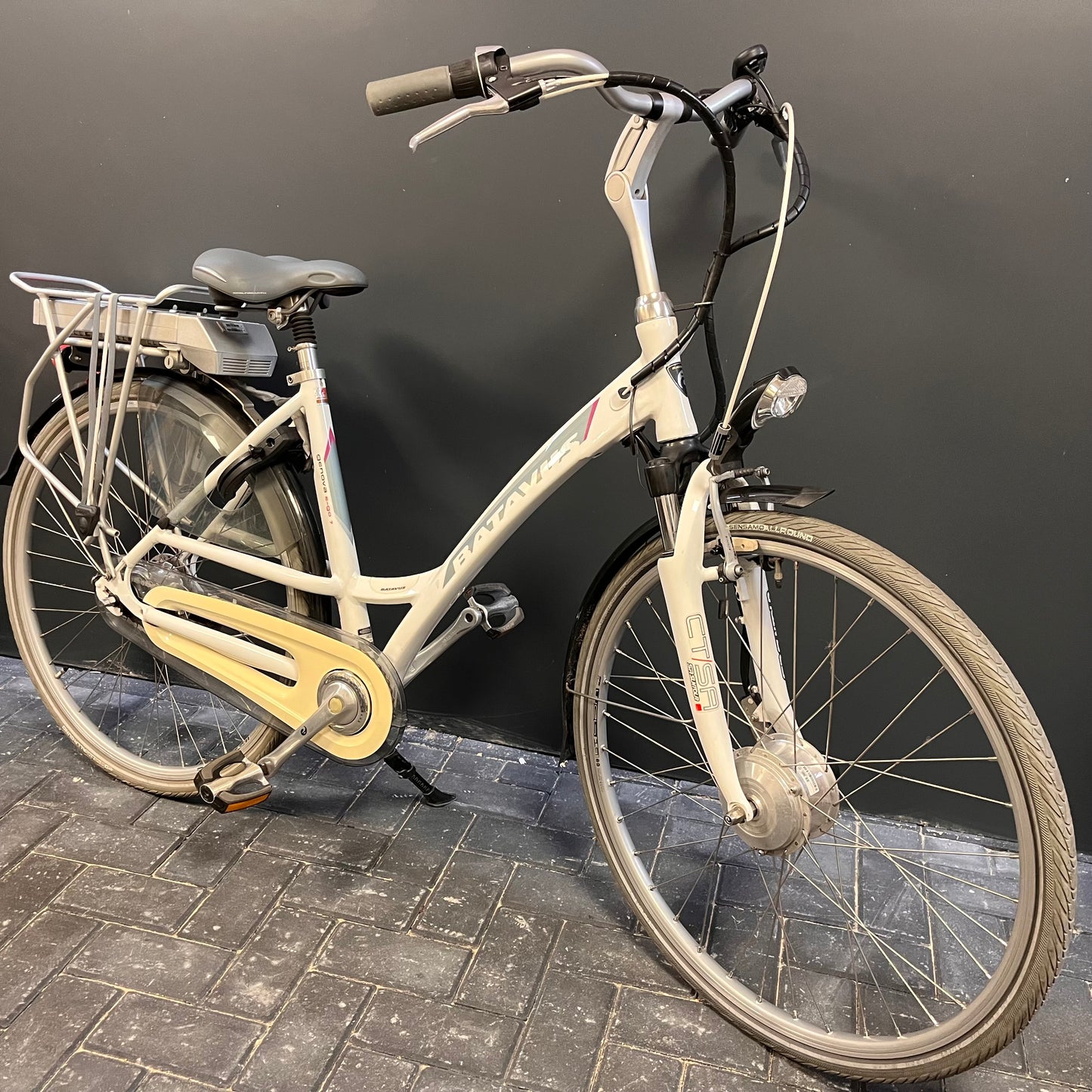 Batavus Genova E-GO + gereviseerde accu