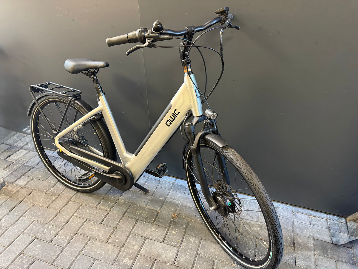 QWIC Premium FN7 i elektrische fiets | 400 Wh