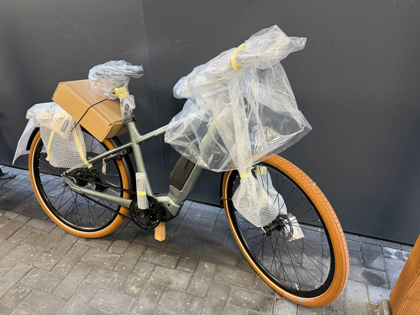 Nieuwe Stella Commuter – Belt Drive, 400W Accu, Nexus 7