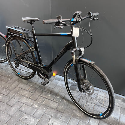 Prachtige Cube touring + Bosch performance Line middenmotor
