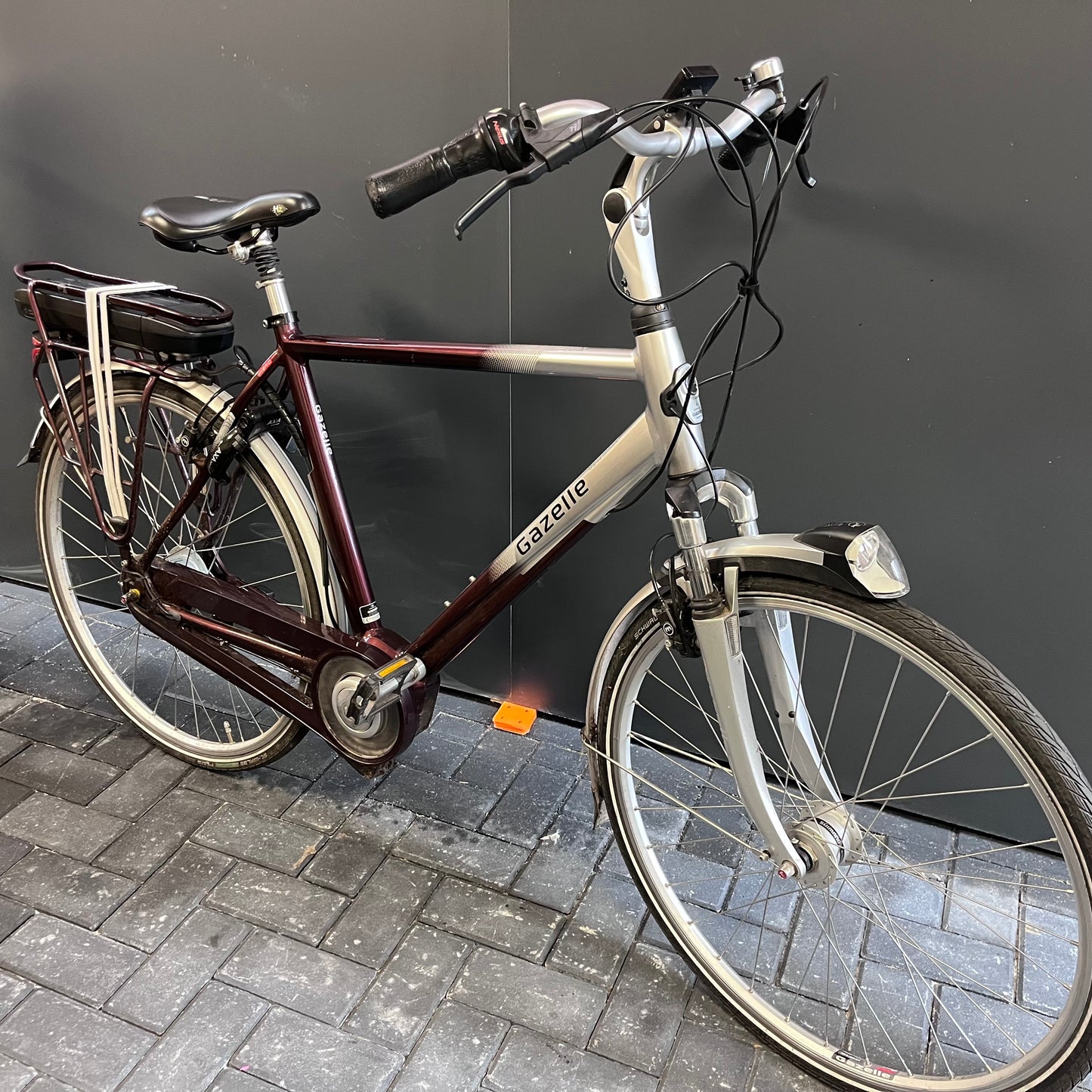Gazelle Orange C8 + Middenmotor