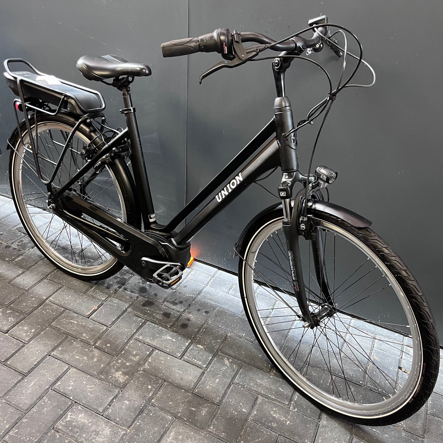 Union E-Fast + Bosch active line plus
