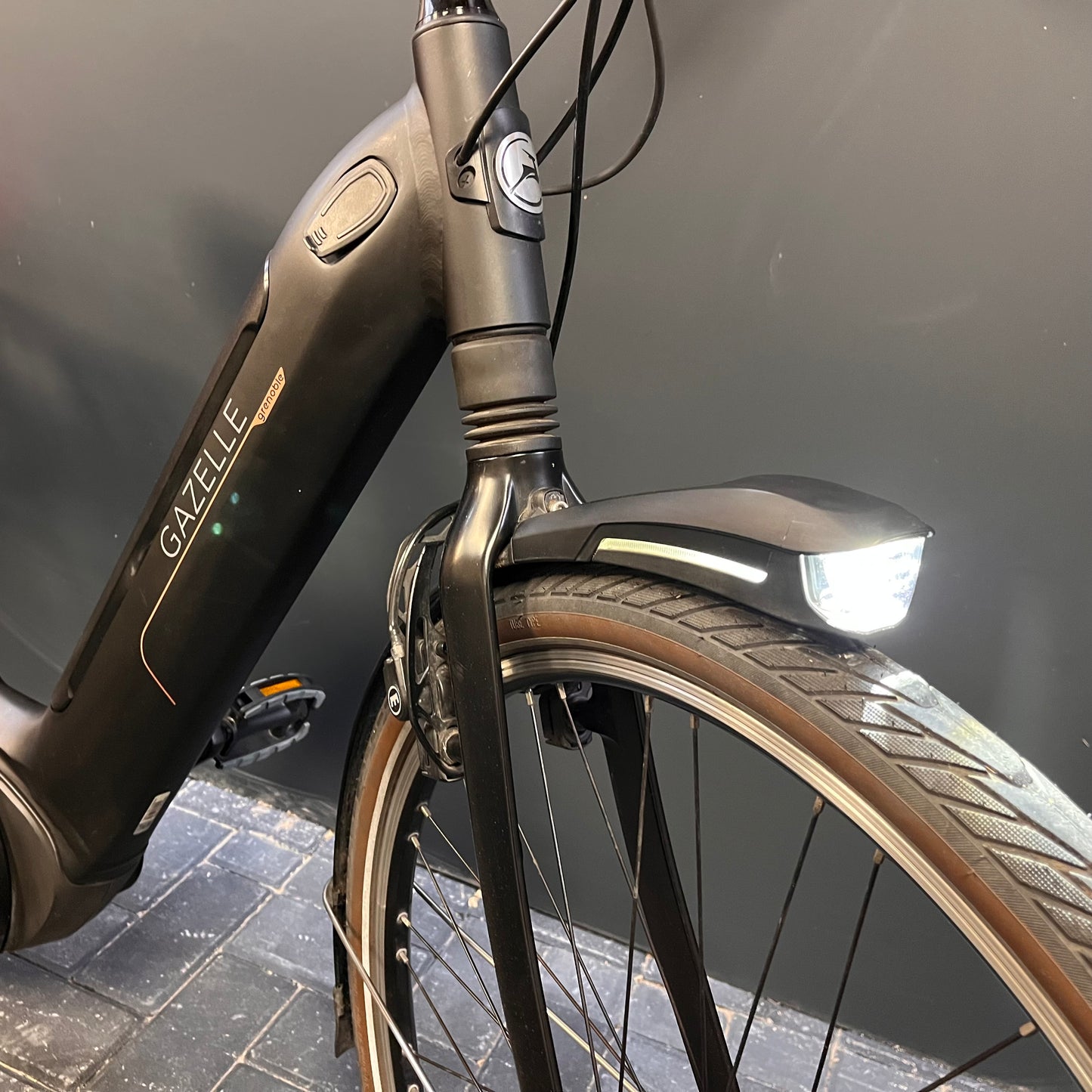 Gazelle Grenoble C8 HMB