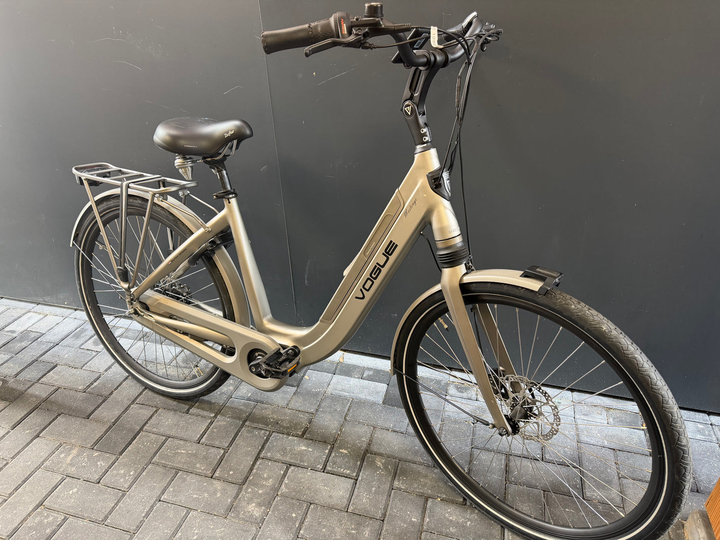 Vogue Mestengo + Middenmotor