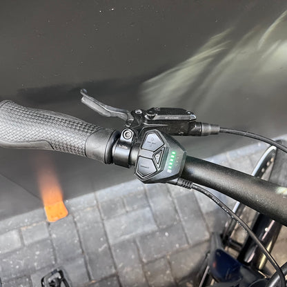 Prachtige Trek FX+ / lichtgewicht e-bike!