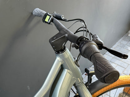 Nieuwe Stella Commuter – Belt Drive, 400W Accu, Nexus 7