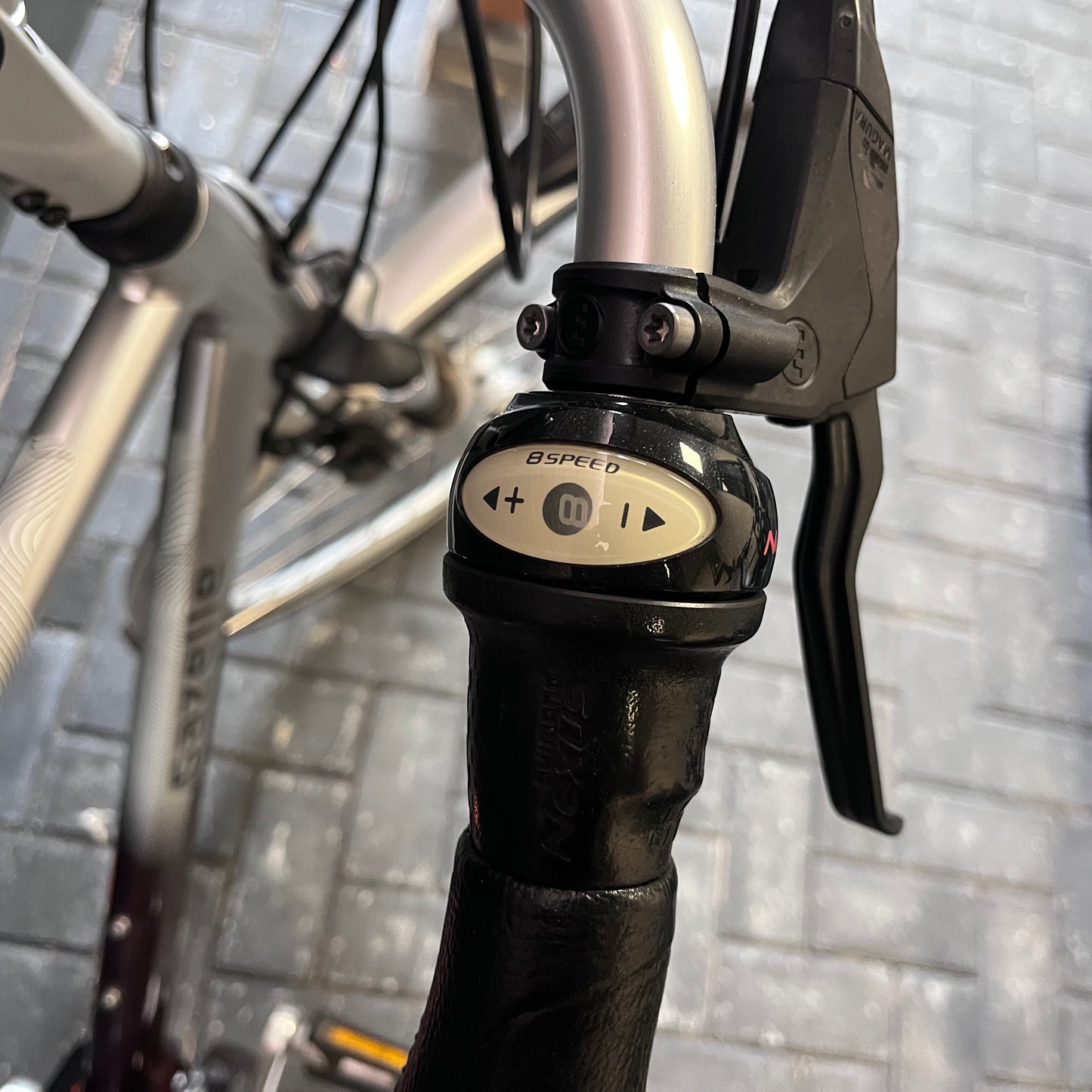 Gazelle Orange C8 + Middenmotor