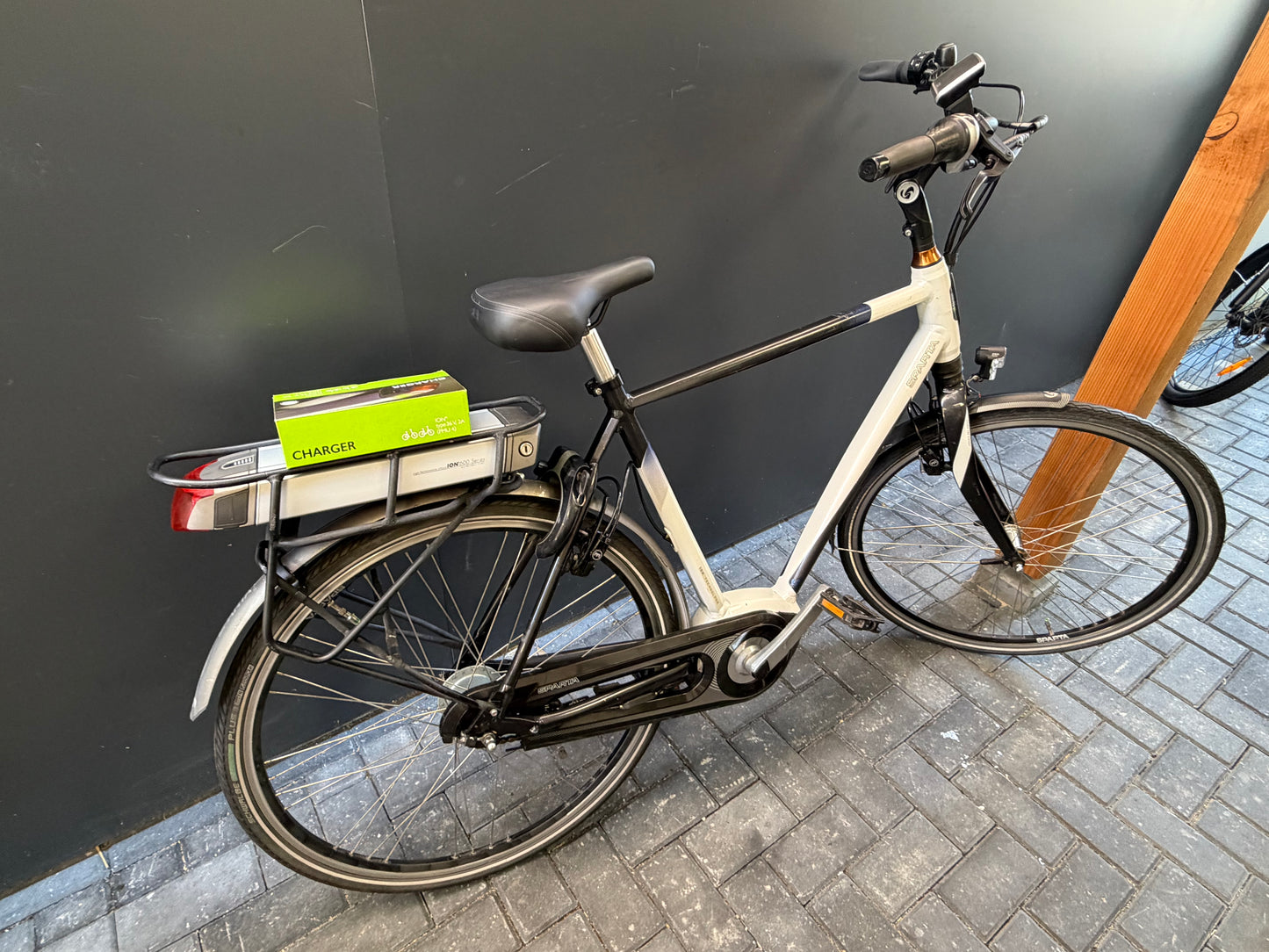 Sparta M8i |  + Nieuwe 600 accu !