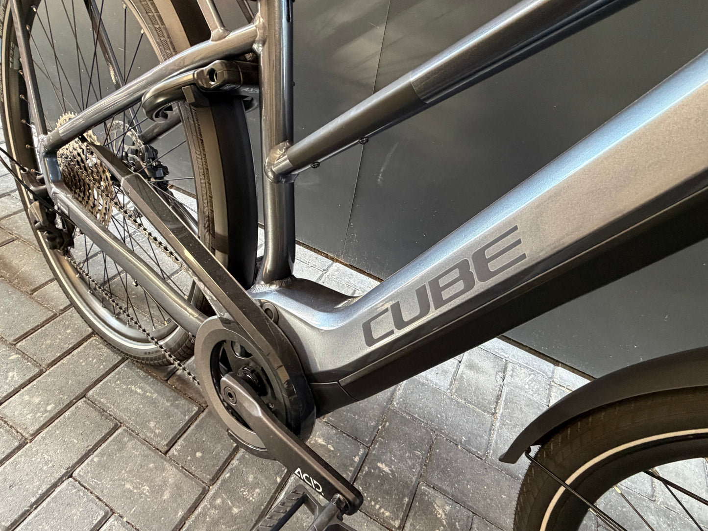 Cube Touring PRO | Bosch Performance Line