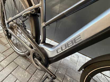 Cube Touring PRO | Bosch Performance Line