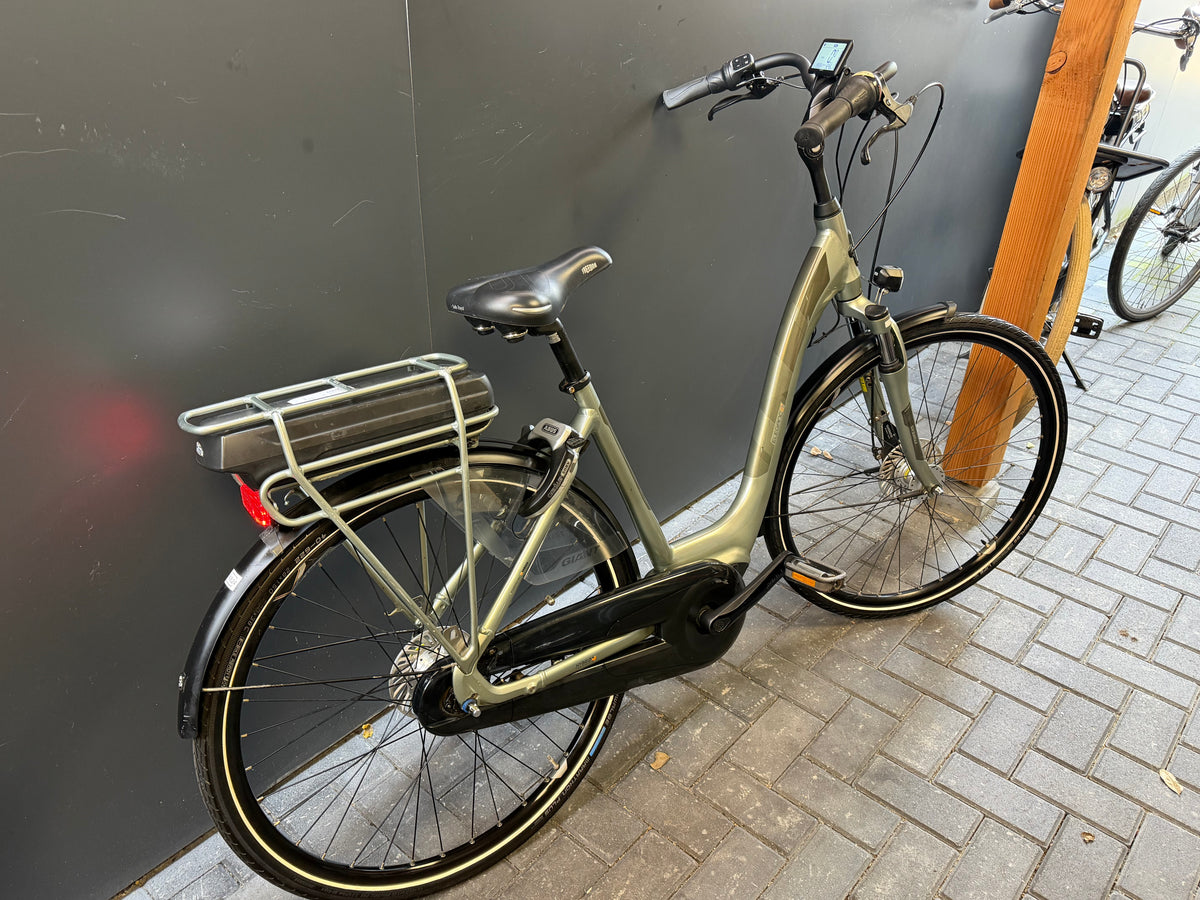Giant Elegance E+ elektrische fiets met middenmotor